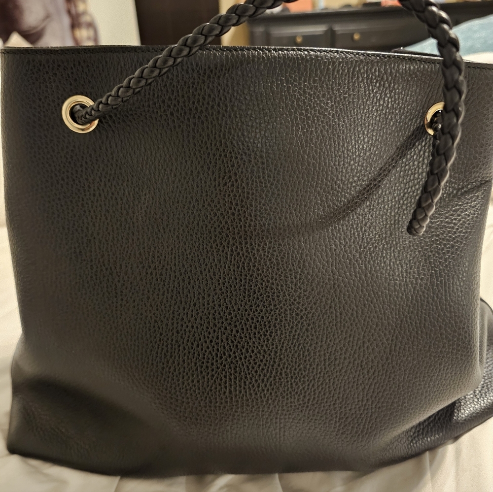 Gucci Calfskin Large Gifford Tote - Picture 10 of 13